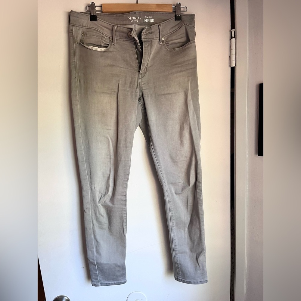 Denizen from Levi's Gray Slim Jeans Classic Style